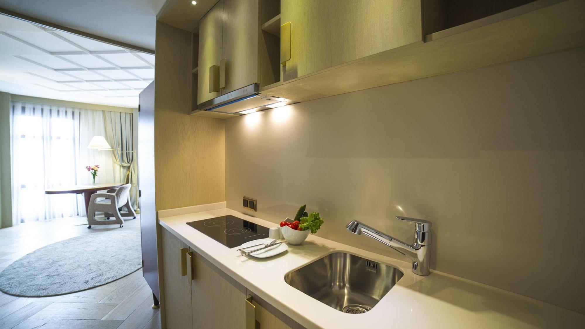 Mega Residence & Hotel Nisantasi Isztambul Kültér fotó
